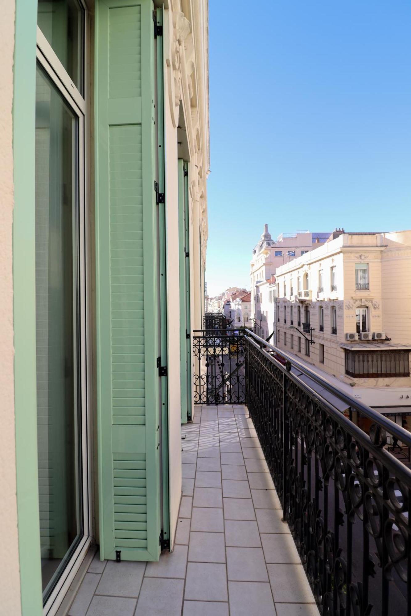 Residence Buttura Кан Екстериор снимка