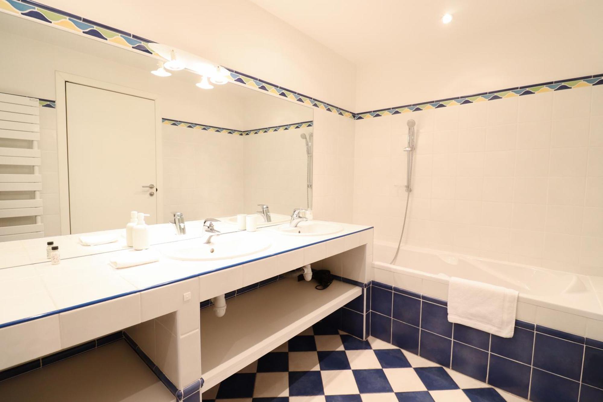 Residence Buttura Кан Екстериор снимка