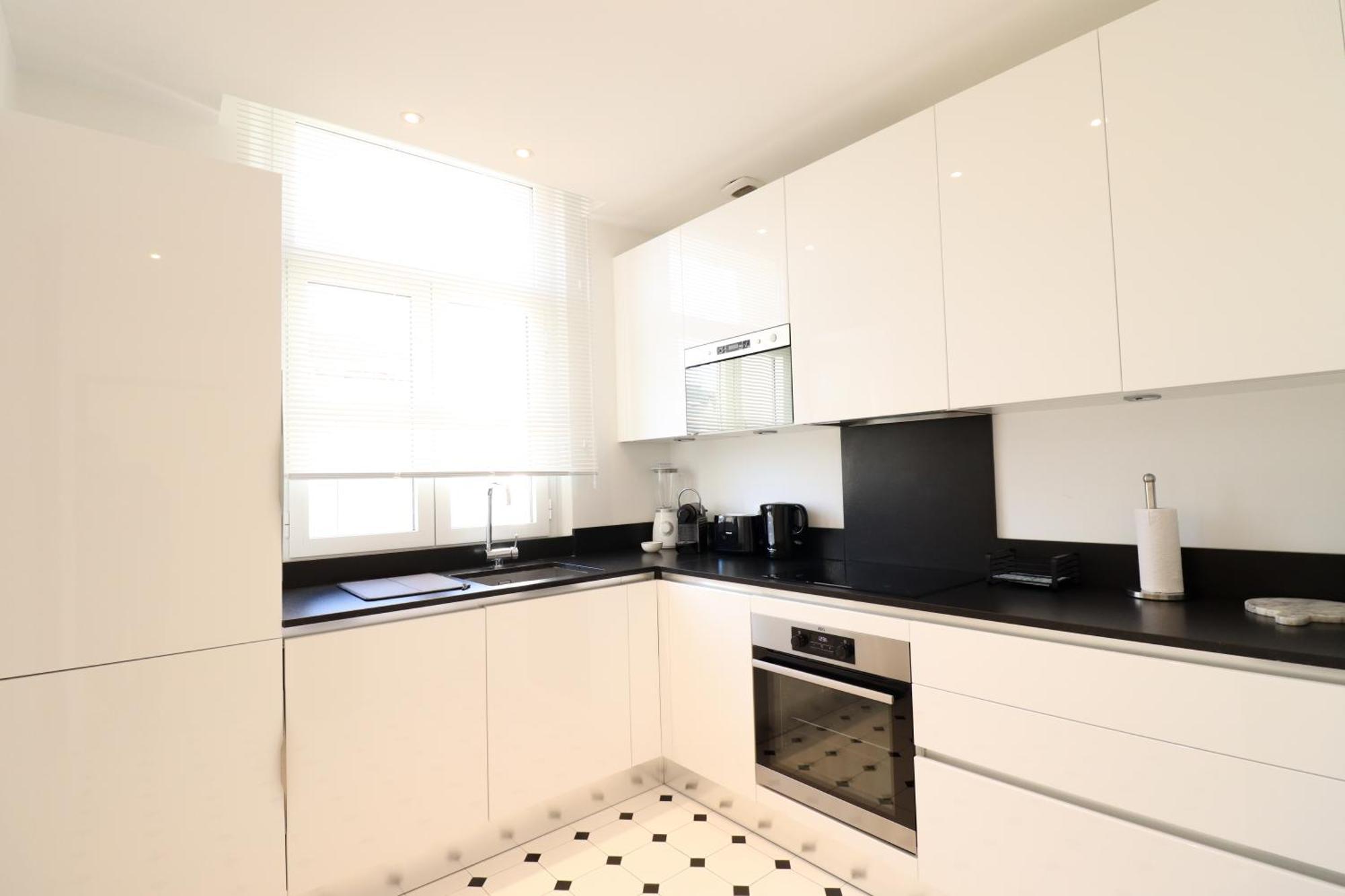 Residence Buttura Кан Екстериор снимка